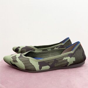 Rothy’s The Point Olive Green Camo Knit Ballet Flats Size 7.5